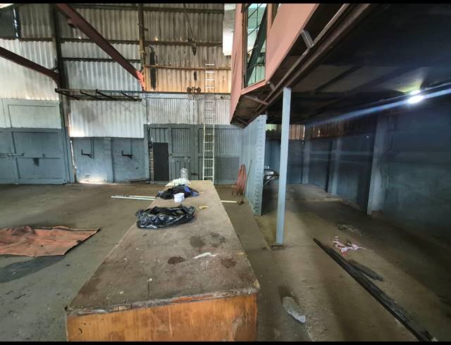 240M² WAREHOUSE TO LET IN LUIPAARDSVLEI